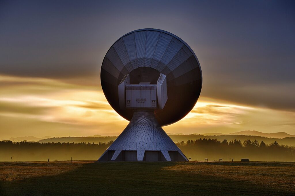Research team monitors critical infrastructure using navigation satellites