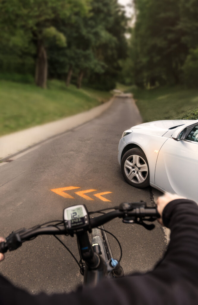 A dynamic projected turn signal for increased road safety