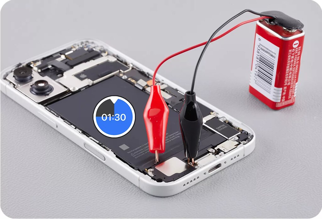 iFixit demonstrates simplified iPhone 16 battery replacement process