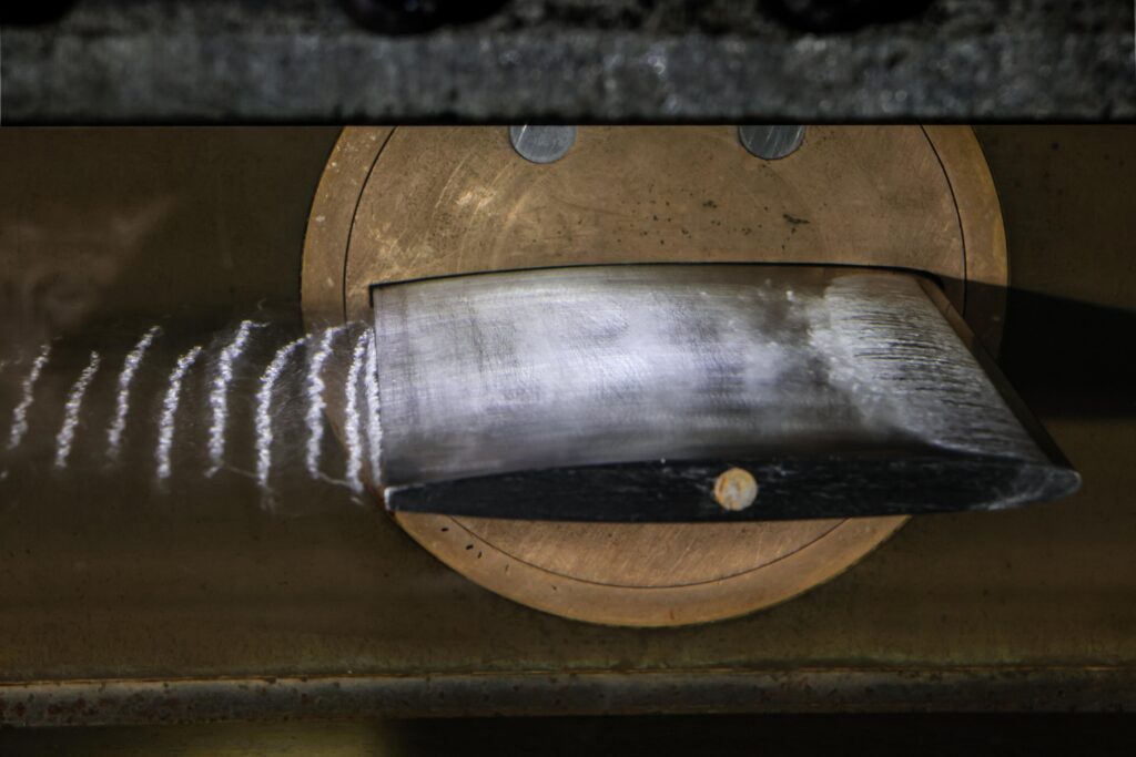 Clever device drastically reduces the vibration from rotating parts Clever device drastically reduces the vibration from rotating parts