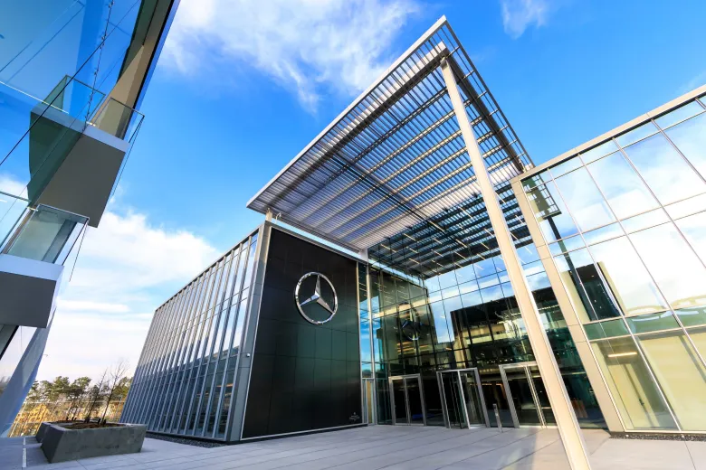 Mercedes-Benz to Invest $34M in Midtown Atlanta Tech Hub Mercedes-Benz to Invest $34M in Midtown Atlanta Tech Hub