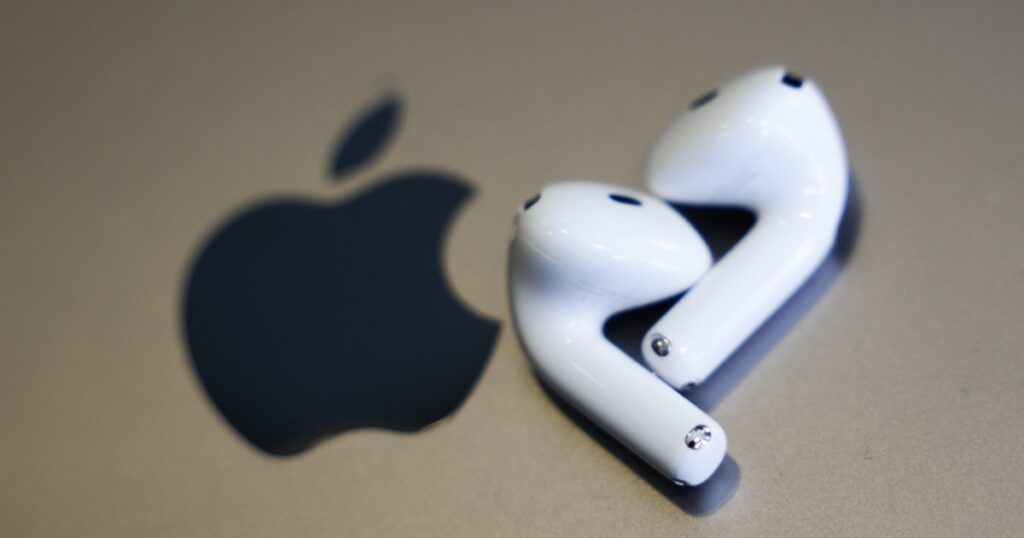 New iPhone Game Is Controlled by Apple AirPods