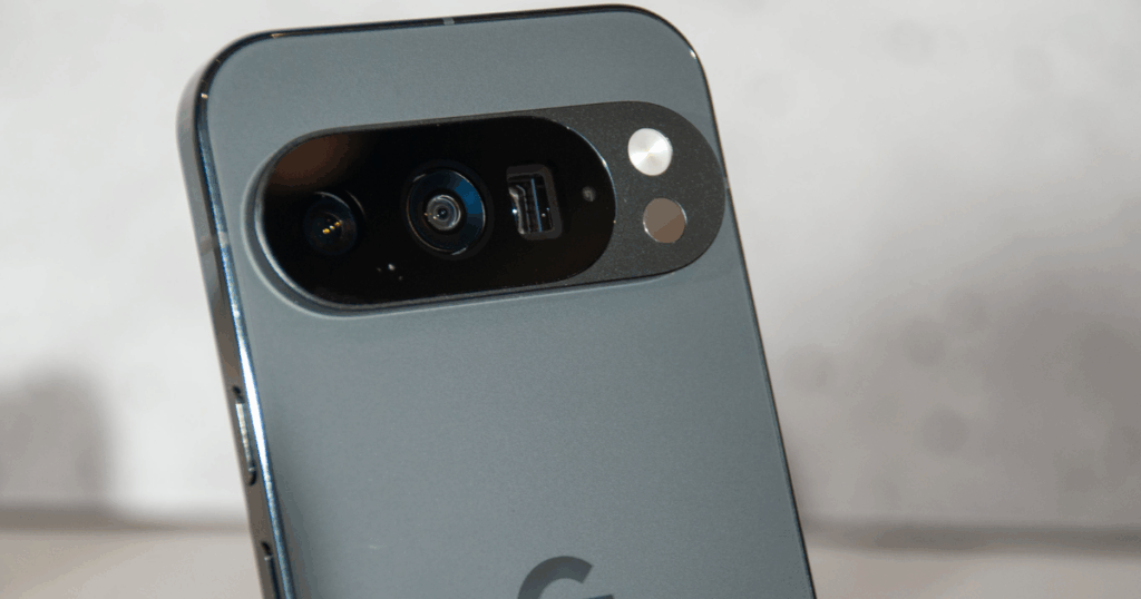Pixel 10 Pro Users Report This Frustrating Issue in New Google Smartphone