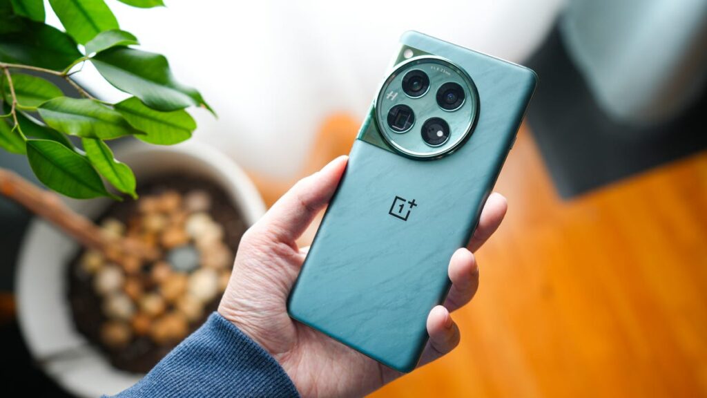 The OnePlus 12 is still on sale for $300 off - but time is running out