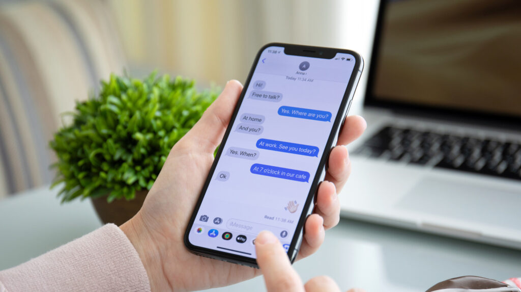 iMessage Won’t Activate In iOS 26? Here’s How To Fix It, According To Apple iMessage Won't Activate In iOS 26? Here's How To Fix It, According To Apple