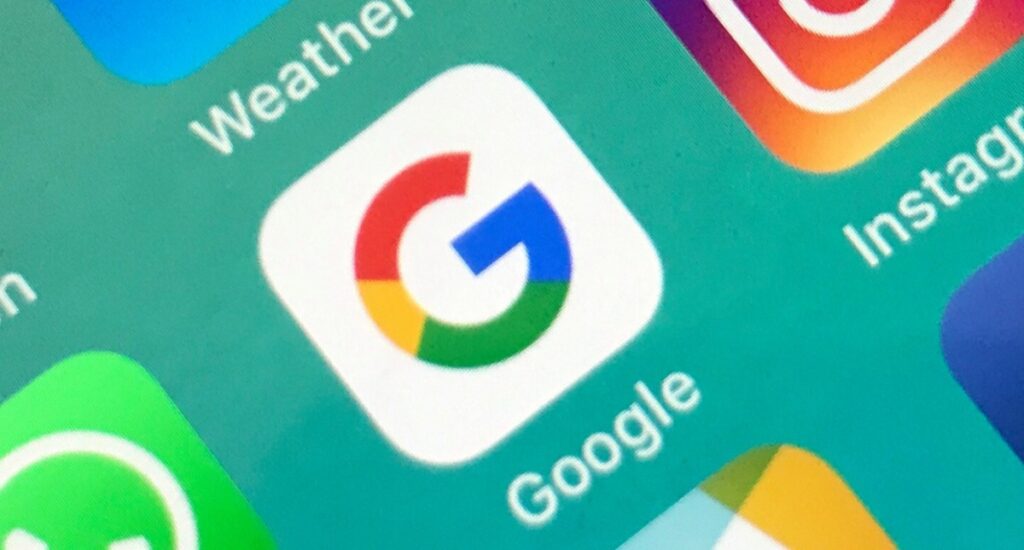 Google updates Search and Discover with collapsible ads, AI features, and more google search app ios