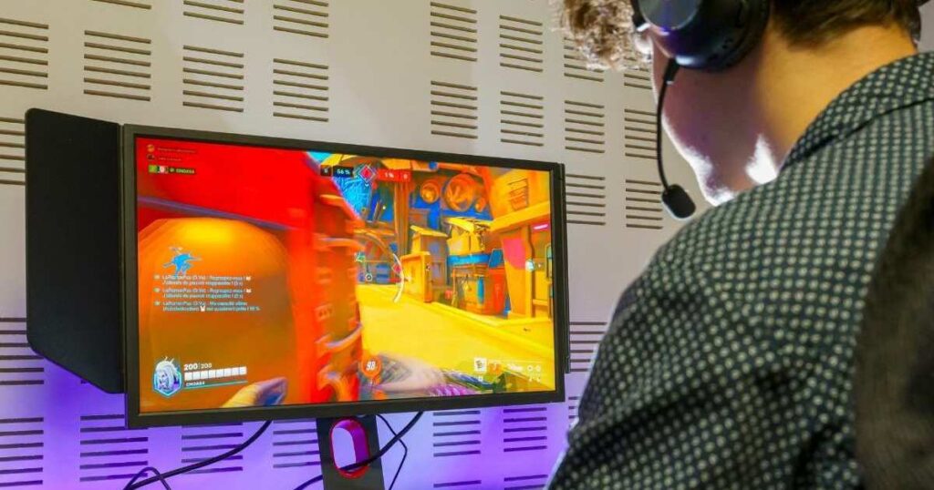 New Hello Kitty Loot Drops in Overwatch Collab