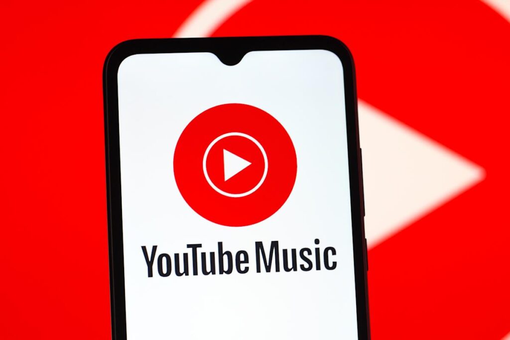 YouTube Music starts limiting lyrics for free users