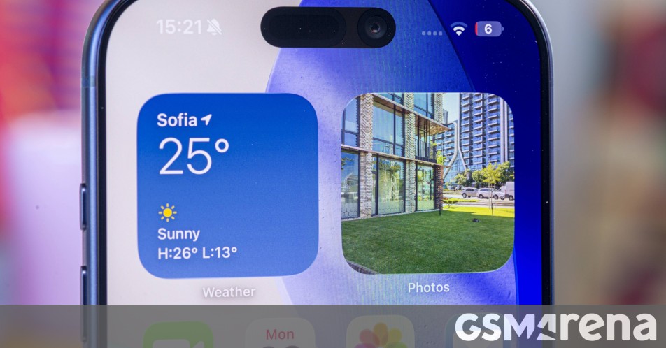 Apple’s Dynamic Island will live on, new rumor claims Apple's Dynamic Island will live on, new rumor claims