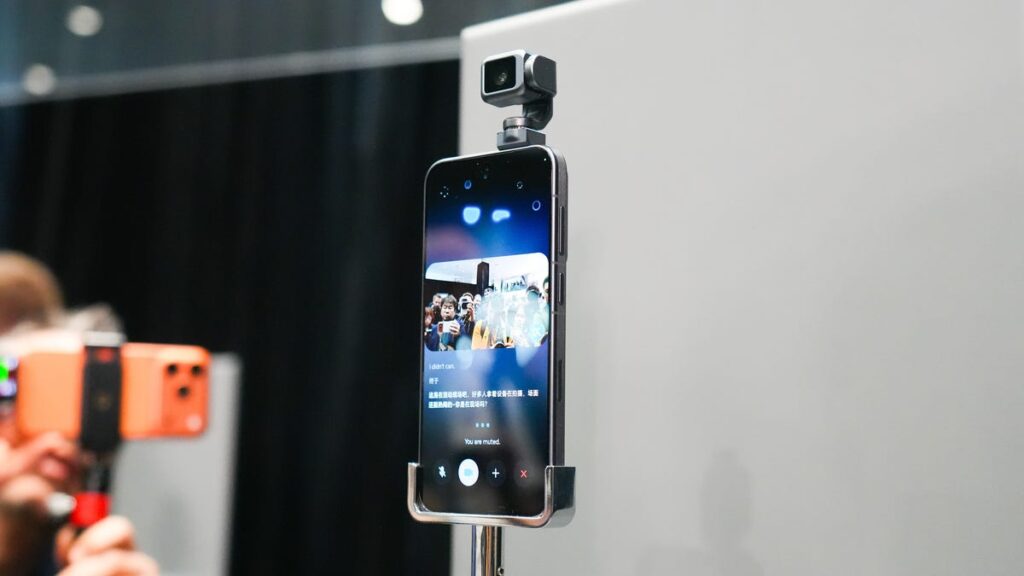 This robotic camera phone is the most bizarre thing I've seen at MWC so far