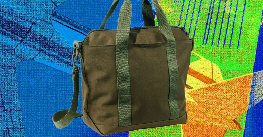 L.L.Bean's Zip Hunter's Tote Is the Only Carryall You Need