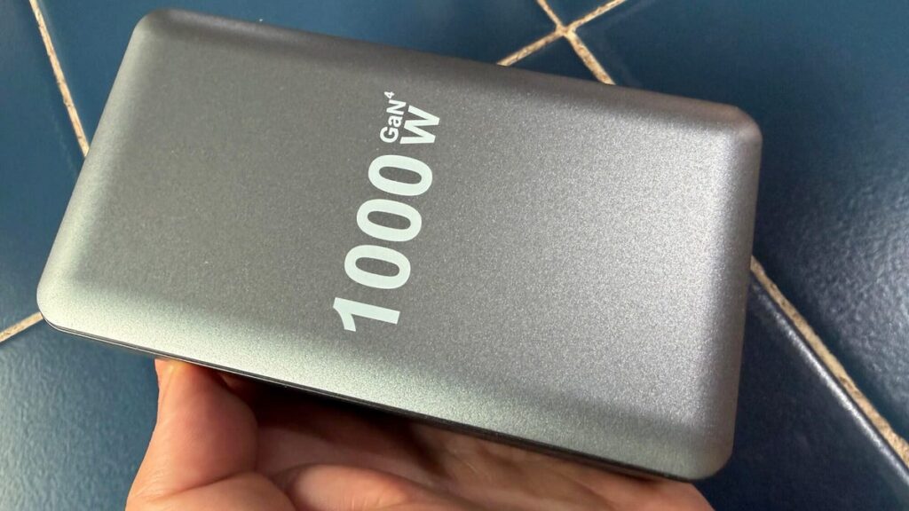 I cracked open a ‘1,000W’ portable charger after it failed me in minutes – and wished I hadn’t I cracked open a '1,000W' portable charger after it failed me in minutes - and wished I hadn't