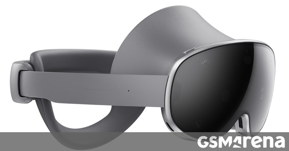 Samsung’s Galaxy XR headset finally lands in the UK Samsung's Galaxy XR headset finally lands in the UK