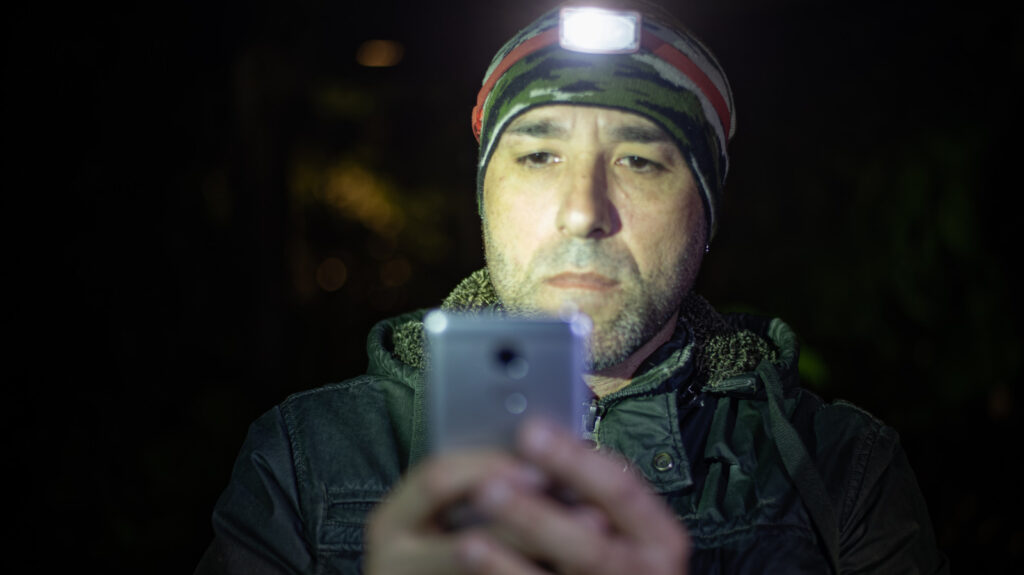 5 Android Phones That Can See In The Dark 5 Android Phones That Can See In The Dark