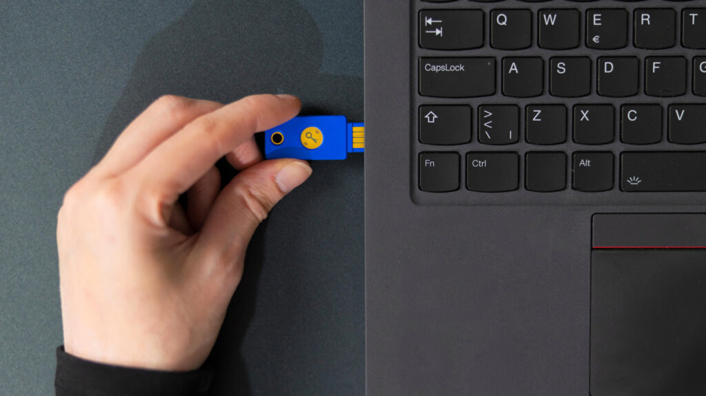 Why Your USB Device Keeps Disconnecting (And How To Fix It) Why Your USB Device Keeps Disconnecting (And How To Fix It)